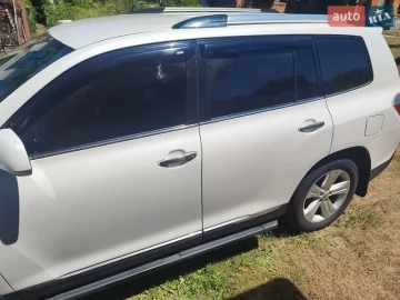 Авто Toyota Highlander 2011 № 7817306