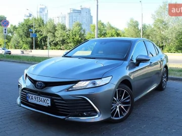 Авто Toyota Camry 2021 № 7817322