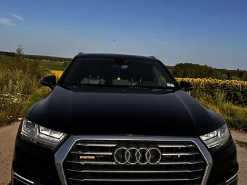 Авто Audi Q7 2016 № 7817325