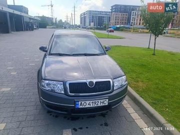 Авто Skoda Superb 2004 № 7817388