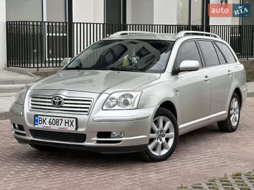 Авто Toyota Avensis 2004 № 7817417