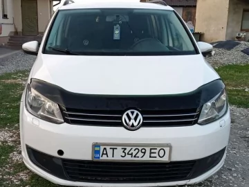 Авто Volkswagen Touran 2011 № 7817463