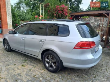 Авто Volkswagen Passat 2011 № 7817477