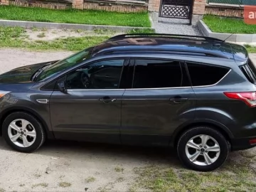 Авто Ford Escape 2014 № 7817488