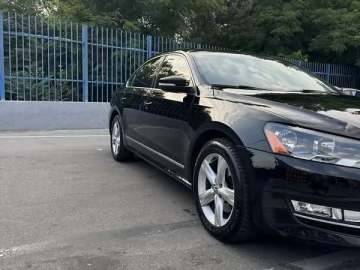 Авто Volkswagen Passat 2013 № 7817503