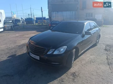Авто Mercedes E-Class 2011 № 7817504