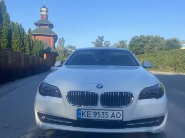Авто BMW 5 Series 2013 № 7817506