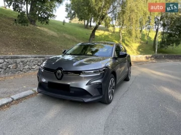 Авто Renault Megane E-Tech Electric 2022 № 7817566