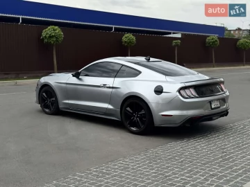 Авто Ford Mustang 2021 № 7817597