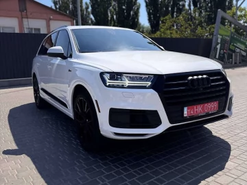 Авто Audi Q7 2017 № 7817603