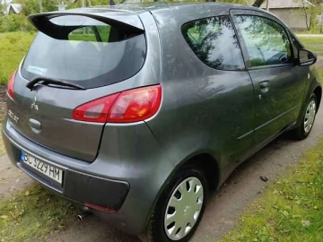 Авто Mitsubishi Colt 2005 № 7817626