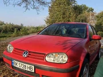 Авто Volkswagen Golf 1999 № 7817636