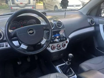 Авто Chevrolet Aveo 2006 № 7817700