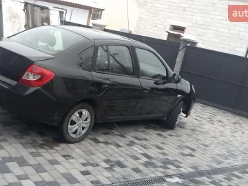 Авто Renault Symbol 2011 № 7817716