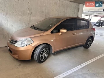 Авто Nissan Tiida 2008 № 7818002
