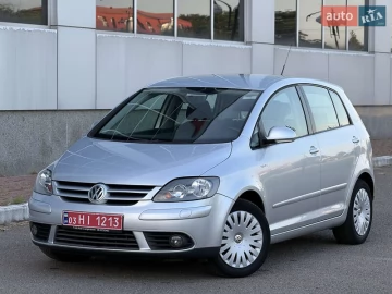 Авто Volkswagen Golf Plus 2008 № 7818004