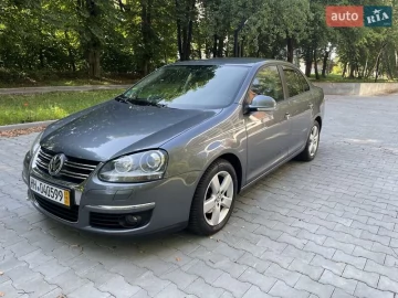 Авто Volkswagen Jetta 2009 № 7818020