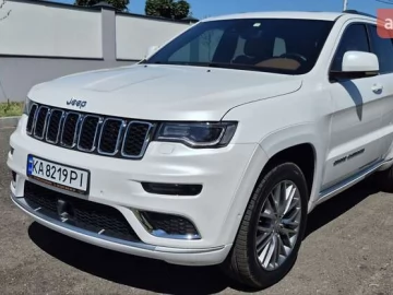 Авто Jeep Grand Cherokee 2018 № 7818062