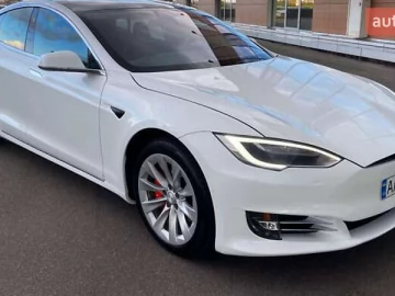 Авто Tesla Model S 2018 № 7818063