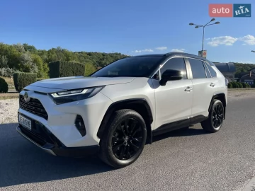 Авто Toyota Rav4 2023 № 7818067
