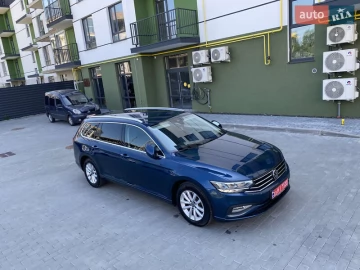 Авто Volkswagen Passat 2022 № 7818159