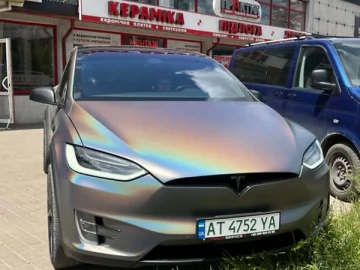Авто Tesla Model X 2019 № 7818168