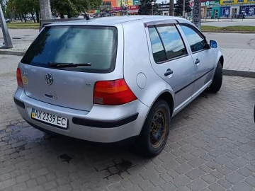 Авто Volkswagen Golf 2001 № 7818188