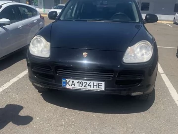 Авто Porsche Cayenne 2006 № 7818254