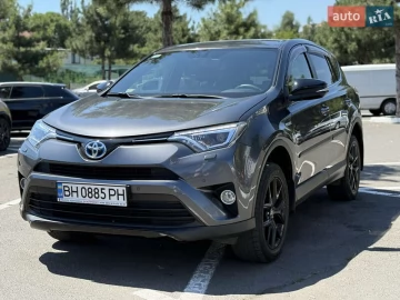 Авто Toyota Rav4 2018 № 7818310