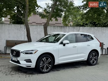 Авто Volvo Xc60 2017 № 7818312