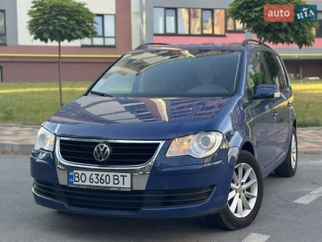 Авто Volkswagen Touran 2009 № 7818358