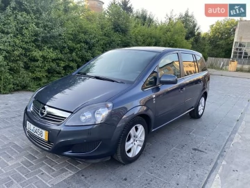 Авто Opel Zafira 2010 № 7818365