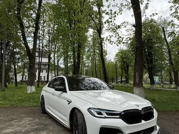 Авто BMW 5 Series 2017 № 7818476
