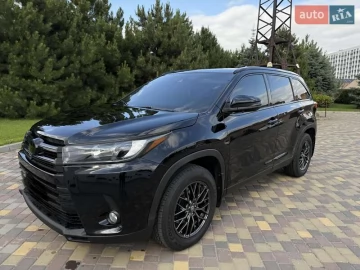 Авто Toyota Highlander 2018 № 7818625