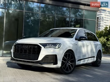 Авто Audi Q7 2022 № 7818643