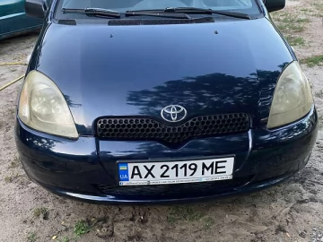 Авто Toyota Yaris 1999 № 7818656