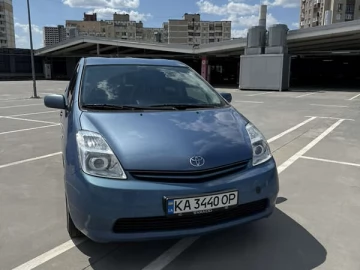 Авто Toyota Prius 2005 № 7818703