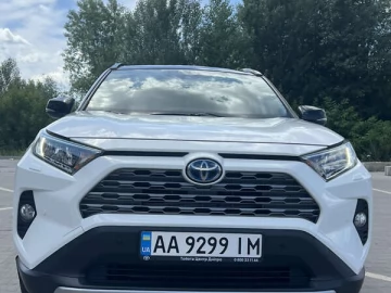 Авто Toyota Rav4 2020 № 7818835