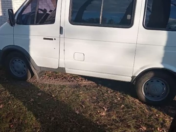 Авто ГАЗ 2217 Баргузин 2007 № 7818862