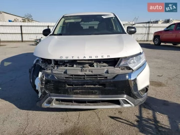 Авто Mitsubishi Outlander 2020 № 7818943