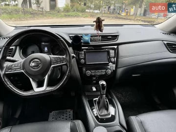 Авто Nissan Rogue 2017 № 7818958