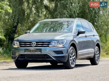 Авто Volkswagen Tiguan 2019 № 7819000
