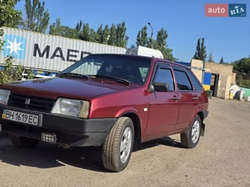 Авто ВАЗ 2109 2008 № 7819042