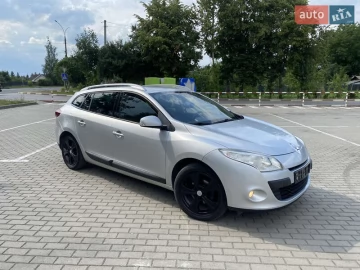 Авто Renault Megane 2010 № 7819099