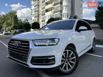 Авто Audi Q7 2018 № 7819239