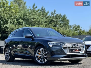 Авто Audi E-Tron 2022 № 7819248