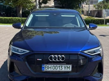 Авто Audi E-Tron 2021 № 7819250