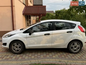 Авто Ford Fiesta 2013 № 7819328