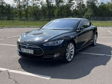 Авто Tesla Model S 2015 № 7819447