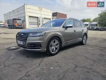 Авто Audi Sq7 2016 № 7819510